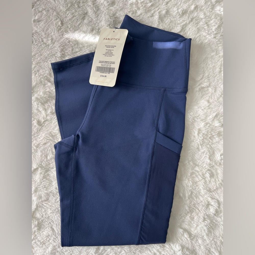 Fabletics Mila High Waisted Pocket Capri